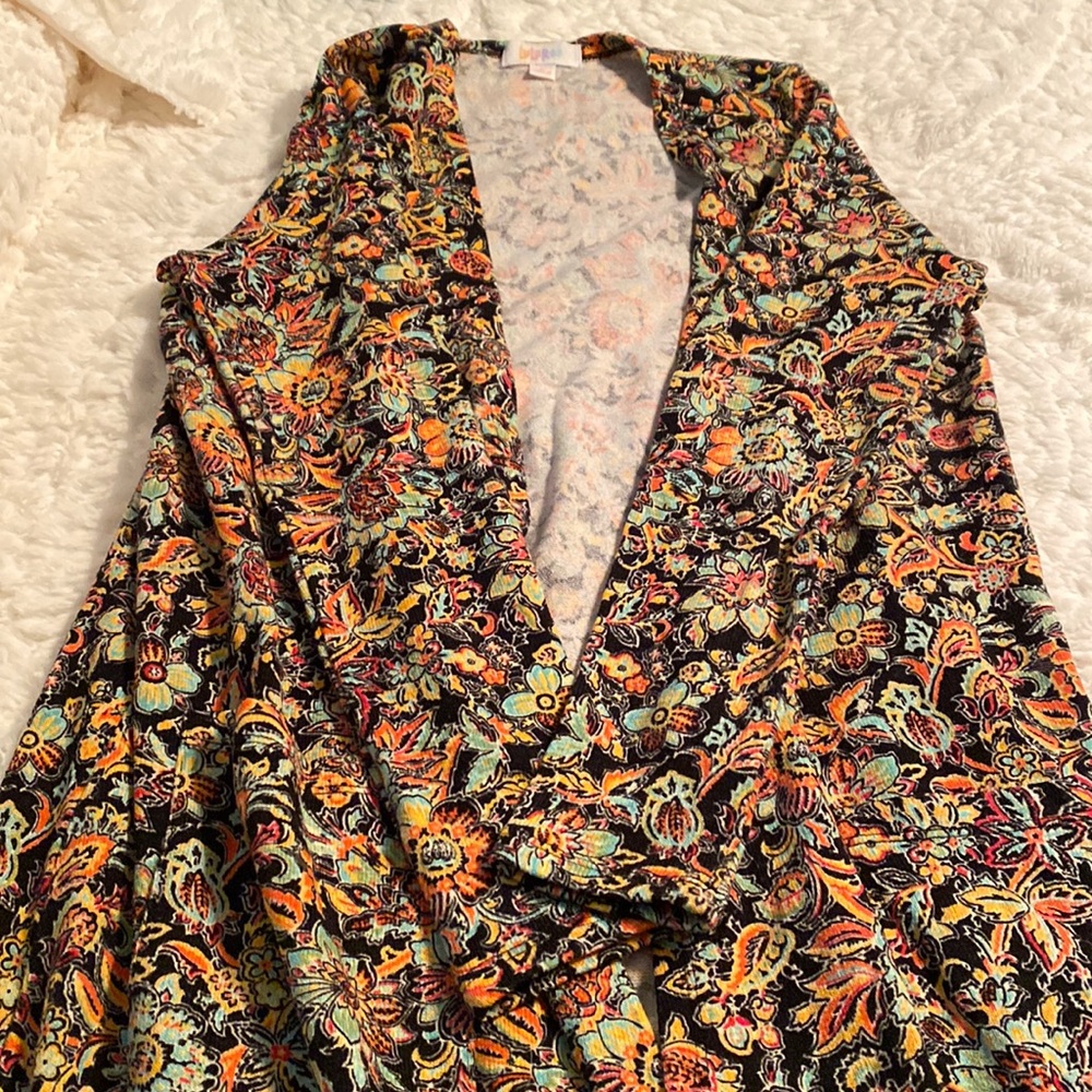 LulaRoe Sarah duster sweater size S
